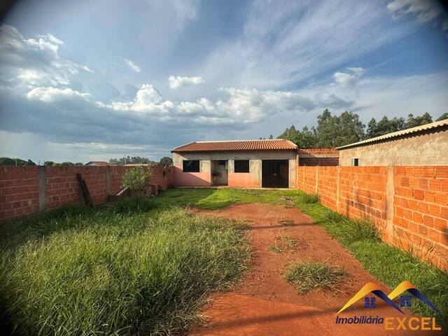 Casa para Venda em Antônio João - 4