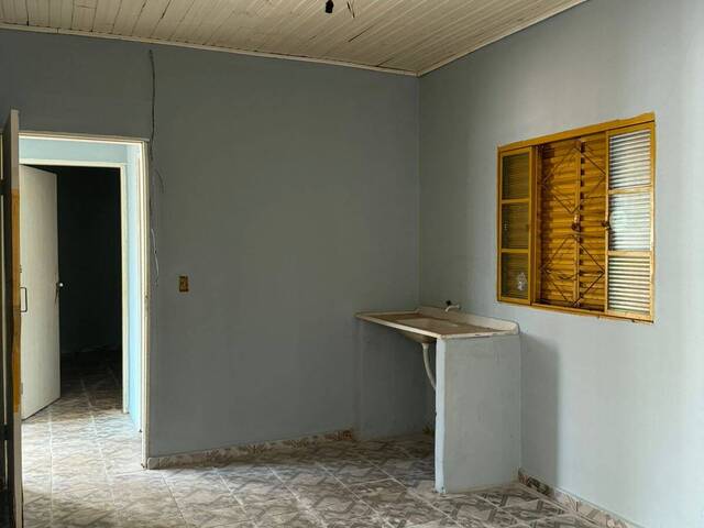 Casa para Venda em Antônio João - 4